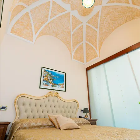 ホテル L'antico Convitto 3*