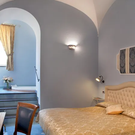 Hotel L'antico Convitto 3*